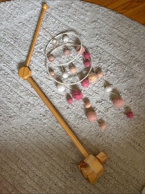 Nestig Felt Ball Baby Mobile in Pink, Cream & Peach